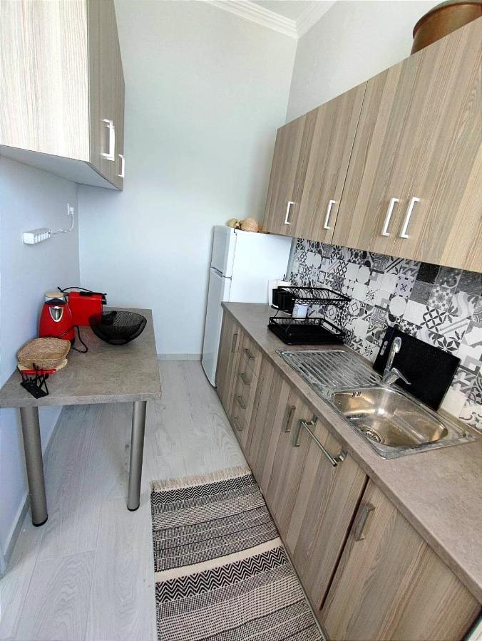 Deep Blue Apartment Agioi Apostoloi  ภายนอก รูปภาพ