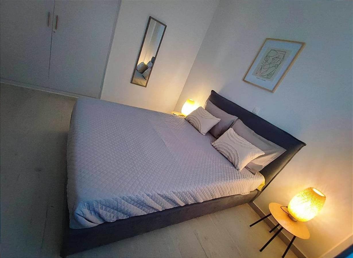 Deep Blue Apartment Agioi Apostoloi  ภายนอก รูปภาพ